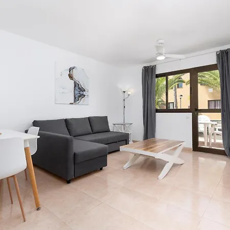 Apartment Home2book Sunny Apt, Terrace & Pool *